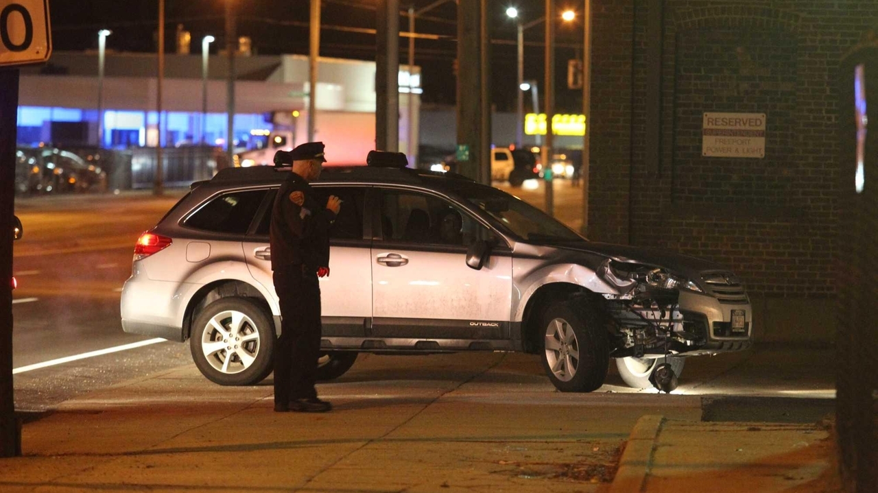 Police: Man dies after being hit by vehicle on Sunrise Highway in ...