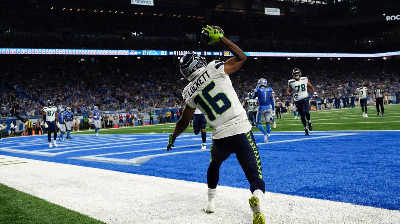 Why Seattle Seahawks' Tyler Lockett always hit the turf