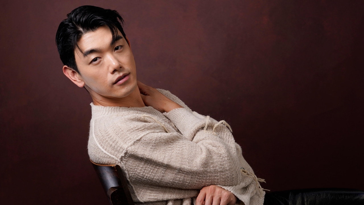 Eric Nam's global pop defies expectations. On his latest album, 'House on a Hill,' he relishes in it - Vimarsana News