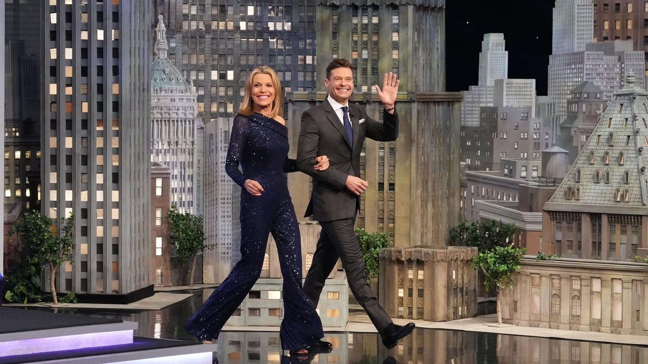 'Wheel of Fortune Live!' spinning into Patchogue