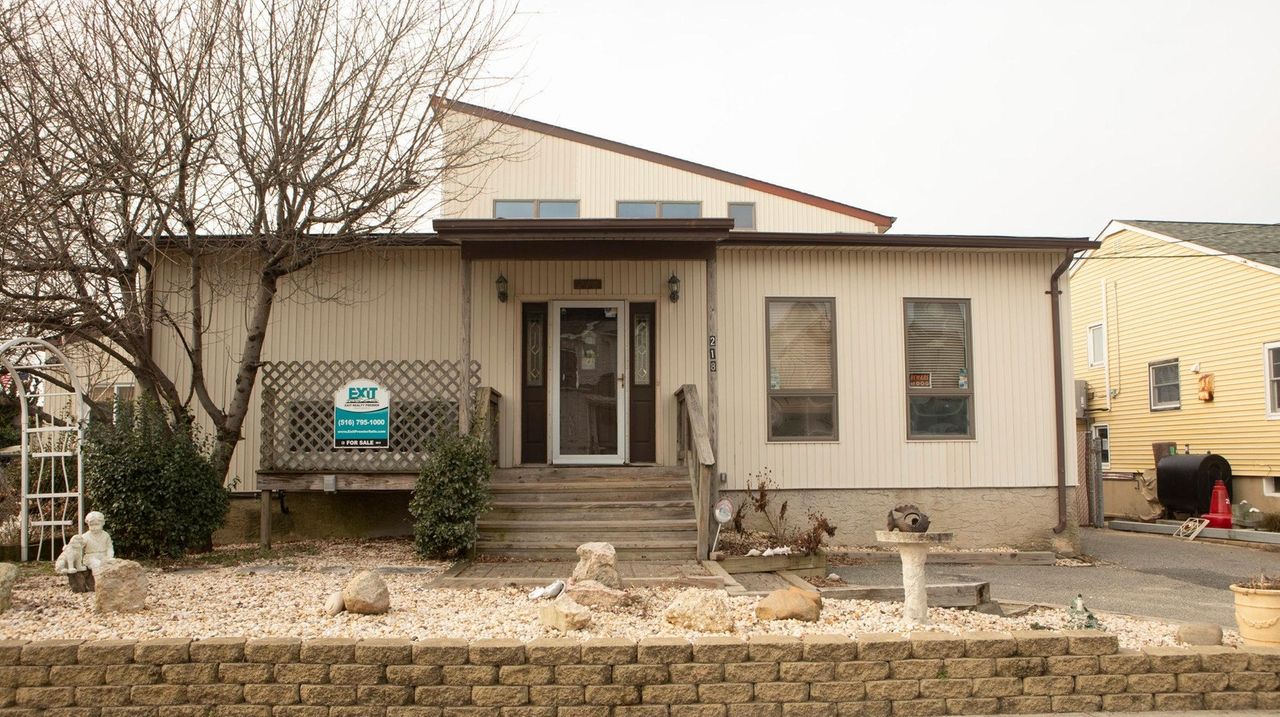 Long Island home prices rise, sales activity falls Newsday