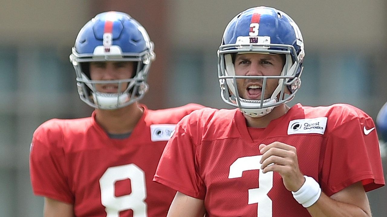 Giants thirdstring QB Alex Tanney plays important role in preparing