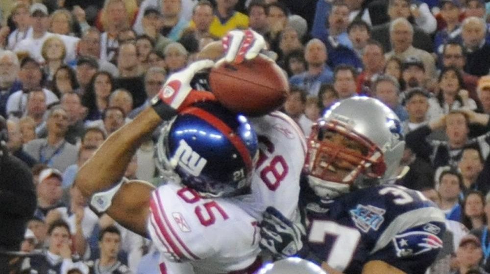 Super Bowl XLII: 'Helmet Catch' game Patriots vs. Giants