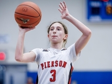 Pierson falls to Tuckahoe despite Molly Wolfson's 17 points