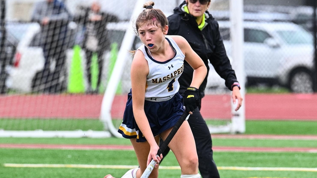 High school sports roundup: Field hockey, football, soccer, volleyball ...