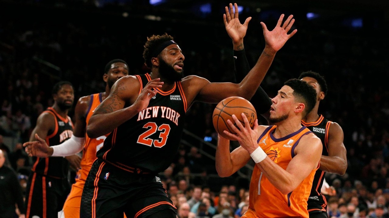 Knicks can't slow down Devin Booker, streaking Suns - Newsday
