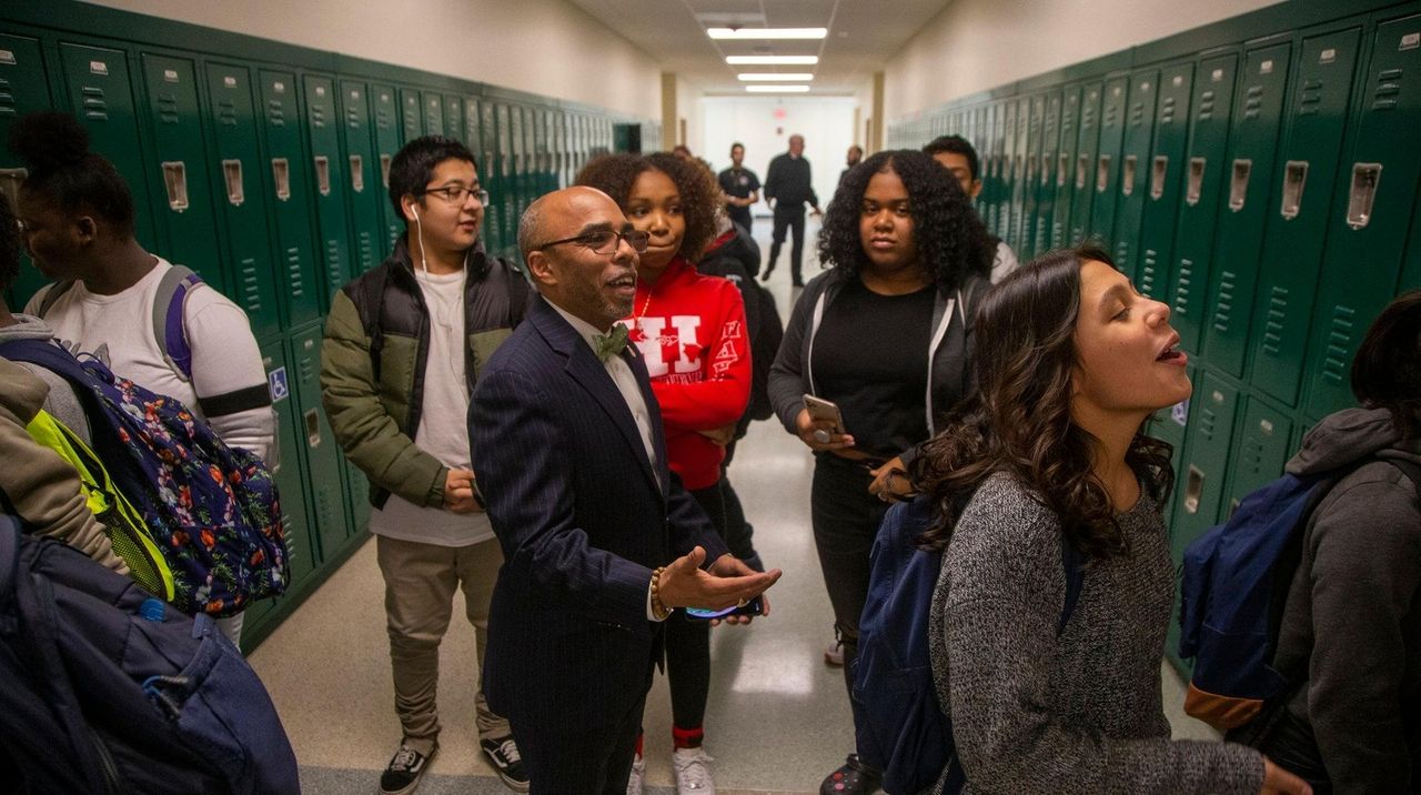 Westbury High opening 14 new classrooms, ninth-grade academy - Newsday