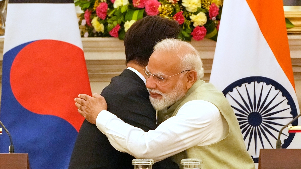 India and South Korea agree to nearly double trade to $50B by 2030 ...
