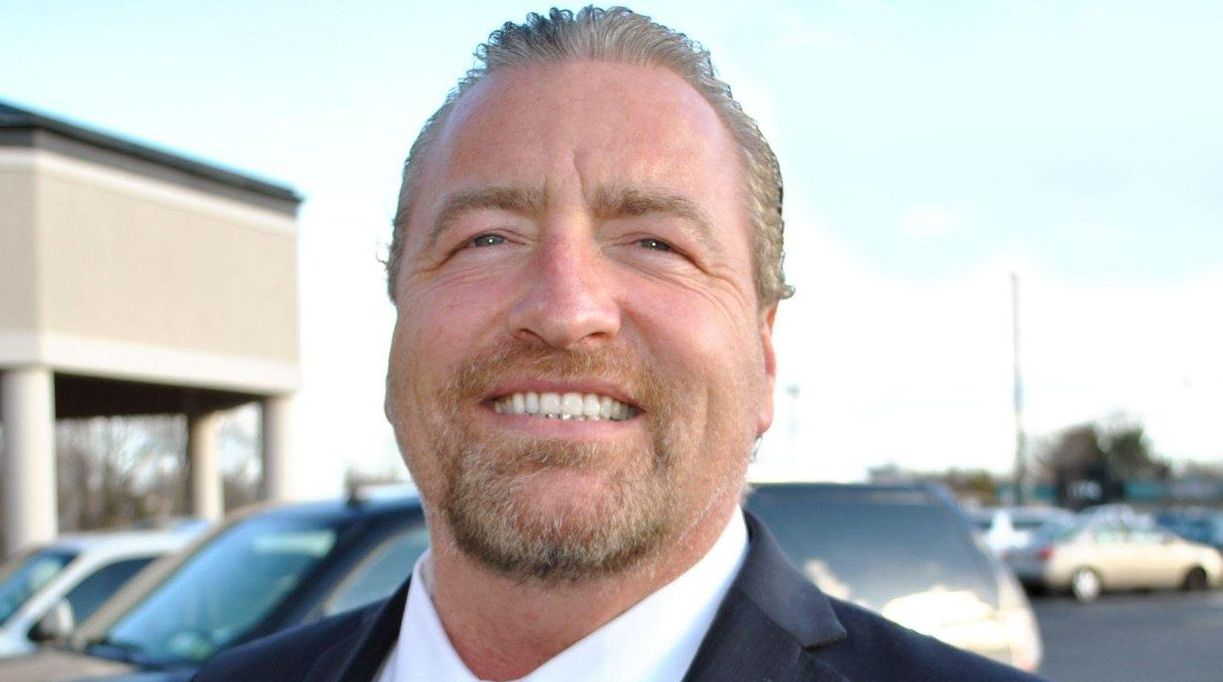 Glen B. Nelson dies of heart attack at 48; built realty firm Newsday