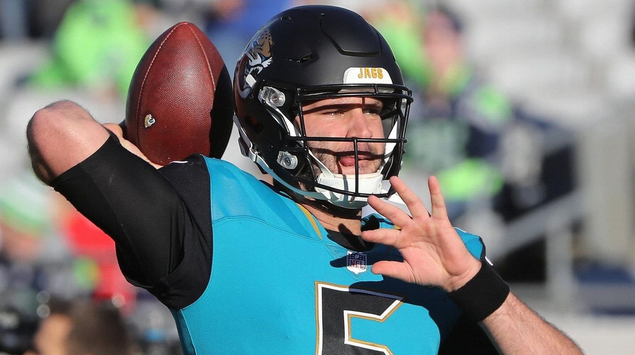 Jacksonville Jaguars reach 3-year extension with QB Blake Bortles