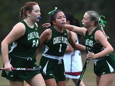 Coronel sisters connect for lone goal in Carle Place field hockey's win