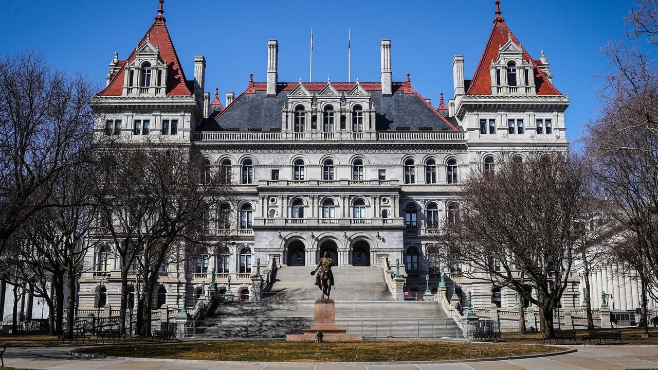 NYS lawmakers give Suffolk green light to propose sewer referendum - Vimarsana News