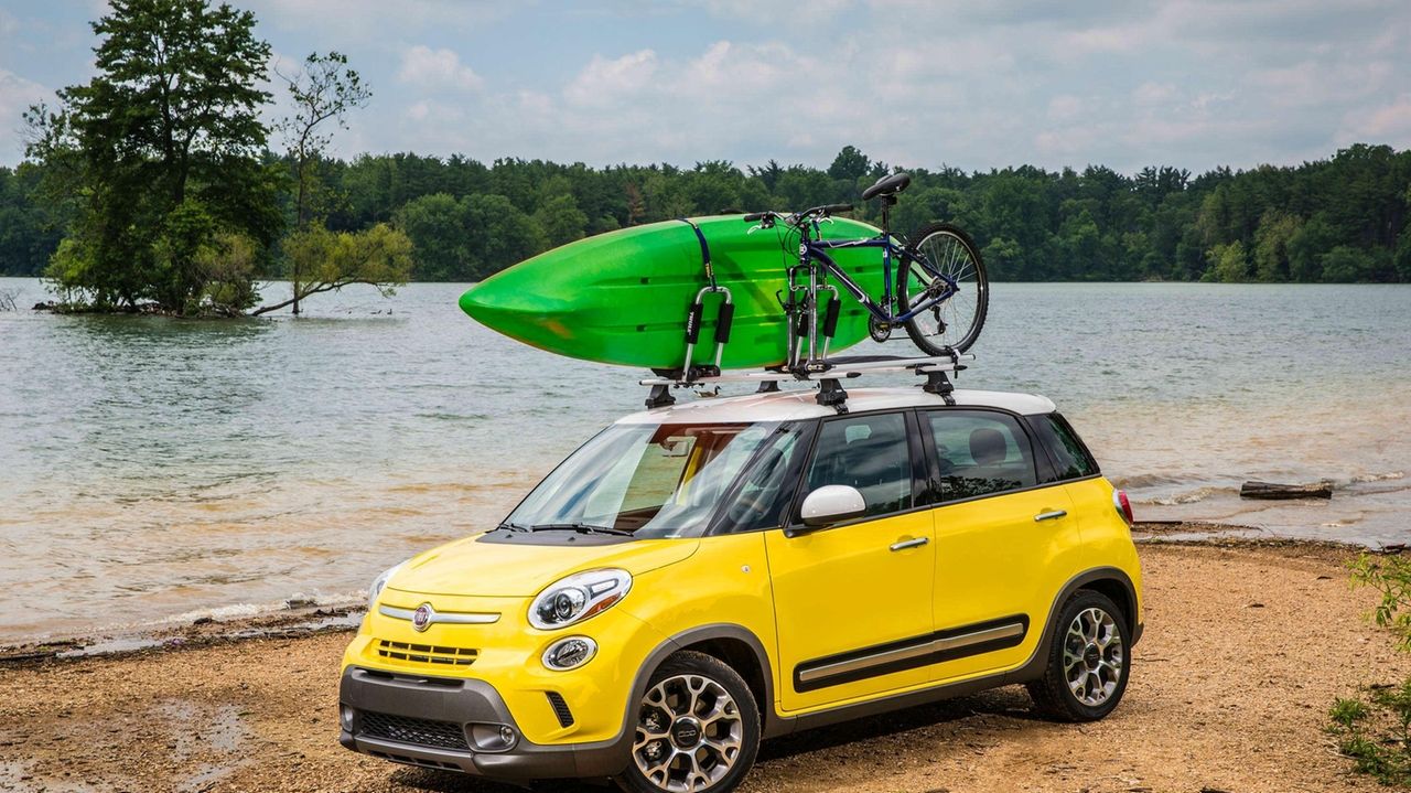 2014 Fiat 500L is suprisingly spacious and road-trip ready - Newsday