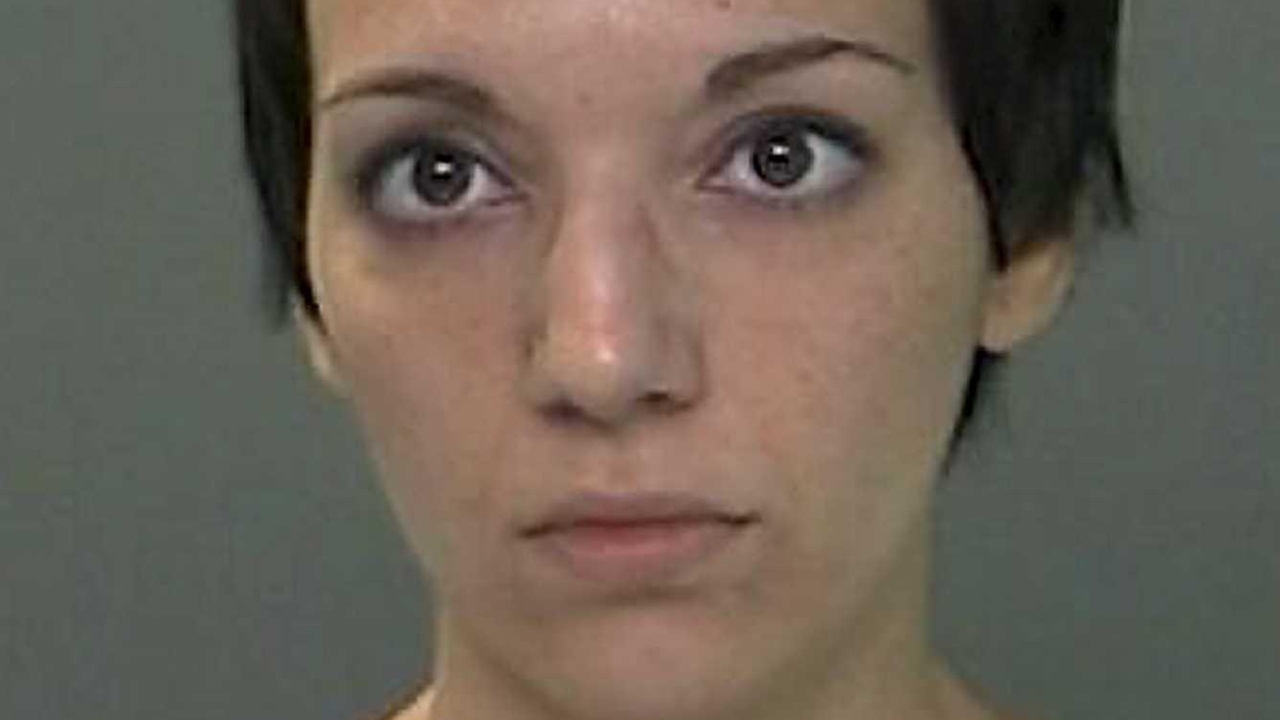 Cops Woman stole jewelry from two stores in Deer Park and Oakdale