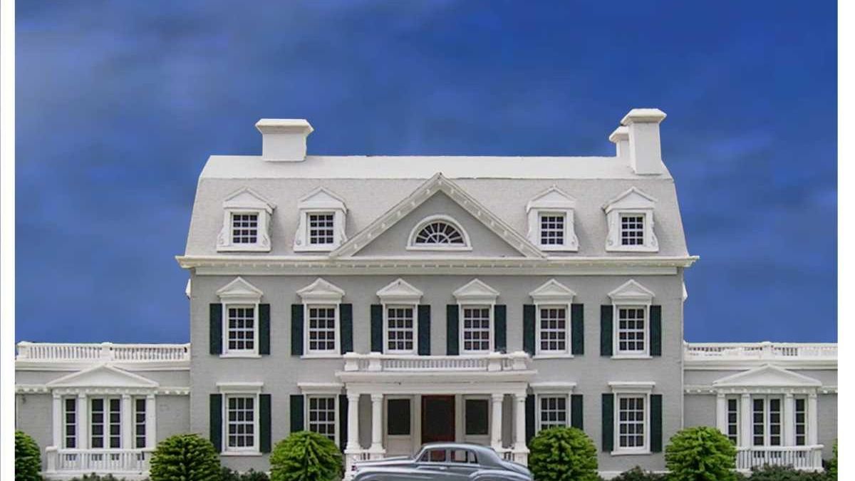 See 14.2M Southampton crib in miniature Newsday