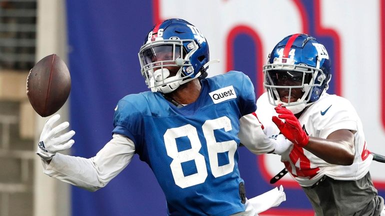 Darius Slayton rises to the occasion when Giants need him - Newsday