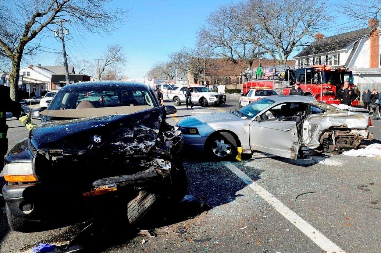 Nassau police investigating threevehicle Hicksville crash Newsday