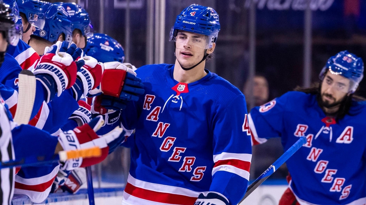 Schneider, Rangers agree to two-year extension - Newsday
