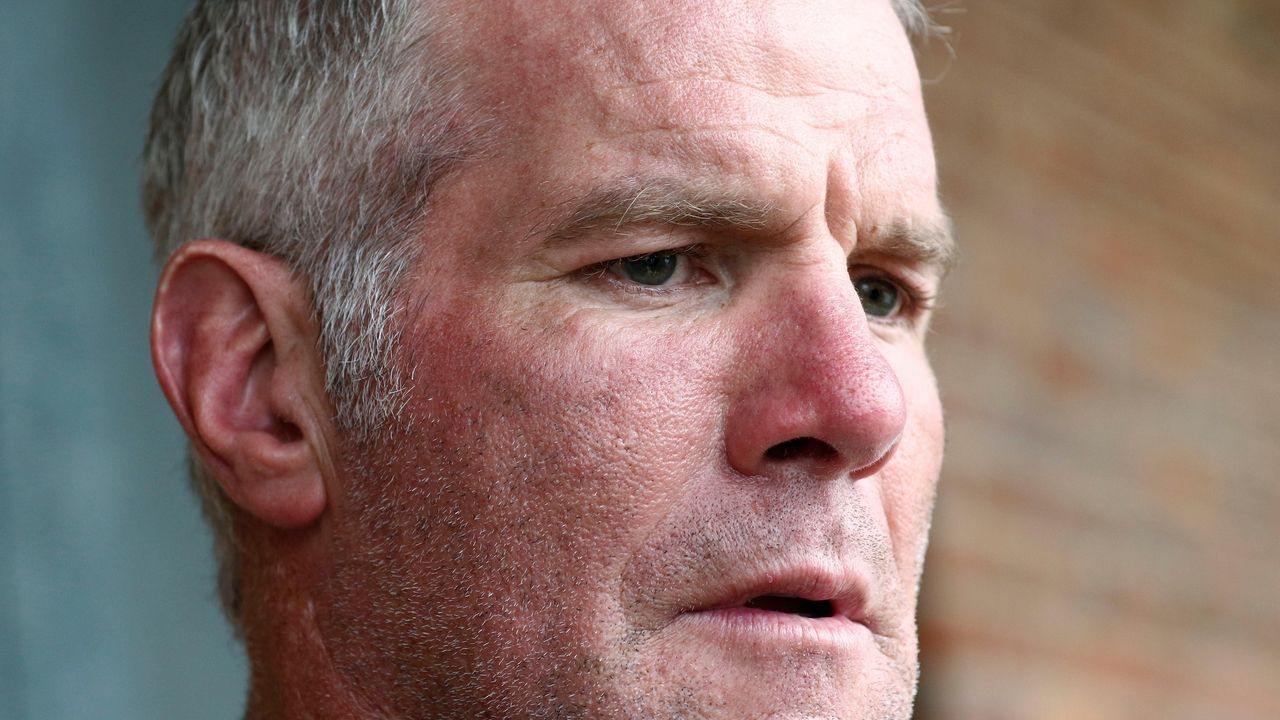 Brett Favre’s deposition in Mississippi’s welfare scandal is rescheduled for December