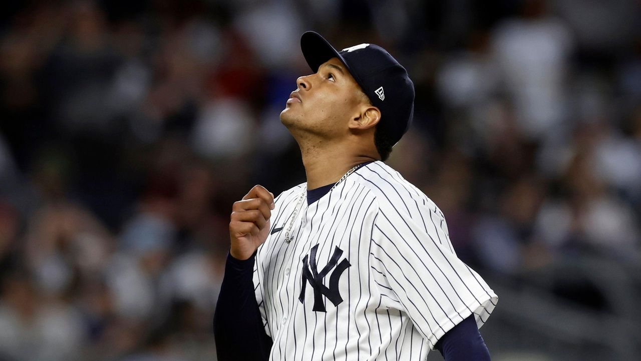 Jhony Brito sharp, Yankees hit 3 homers in second straight win over  Mariners - Newsday