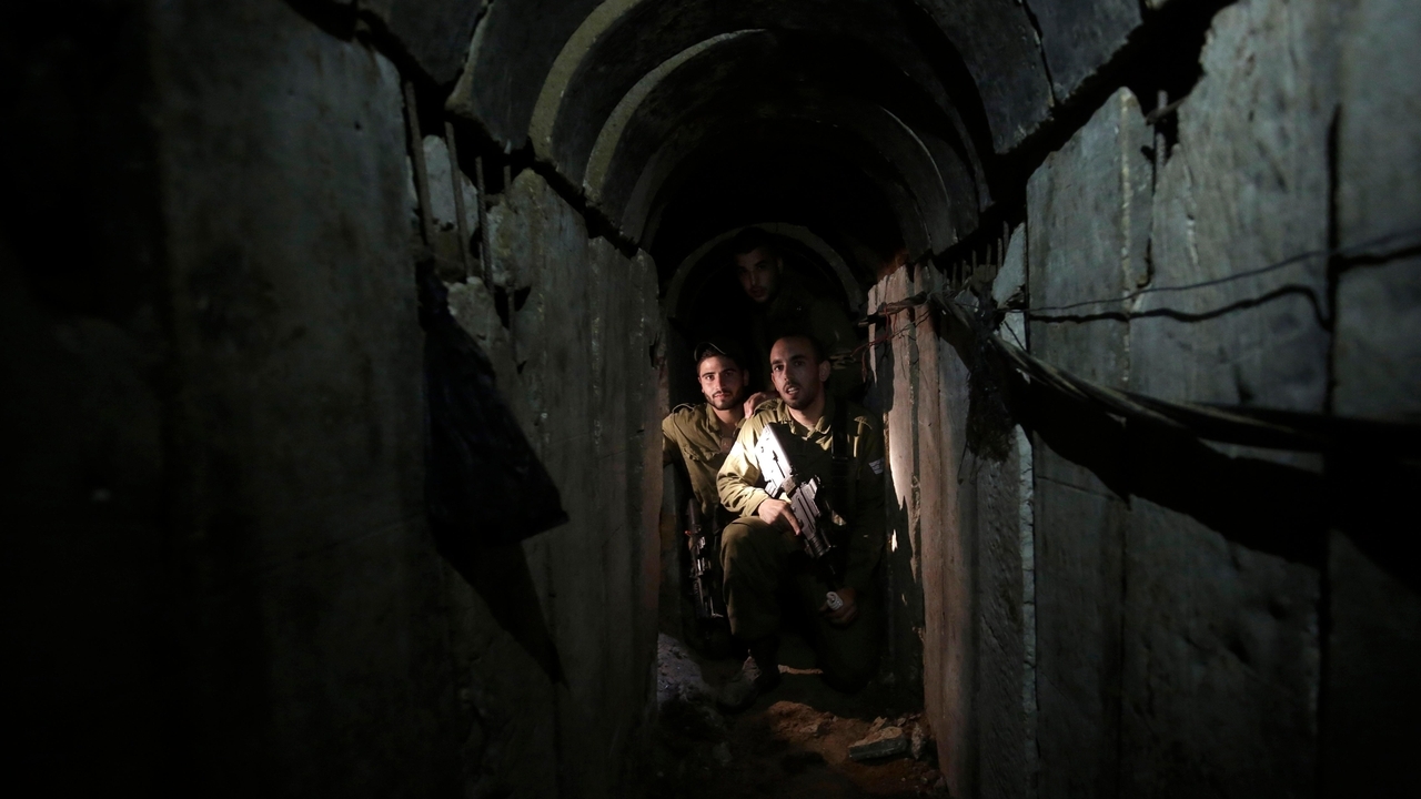 A spider web of Hamas tunnels in Gaza Strip raises risks for an Israeli ground offensive - Vimarsana News