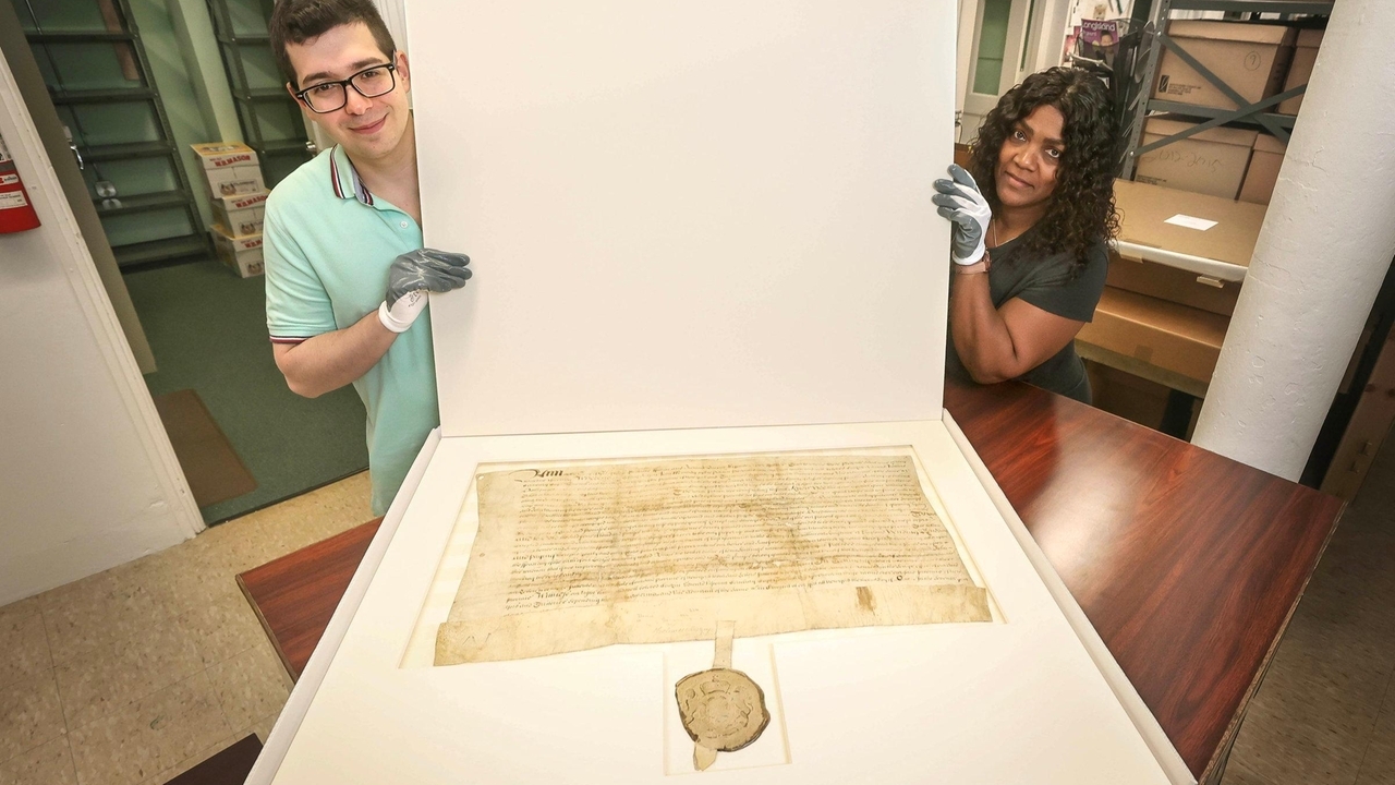 Digitized replicas of Islip records, some dating to 1701, to be displayed at Town Hall - Vimarsana News