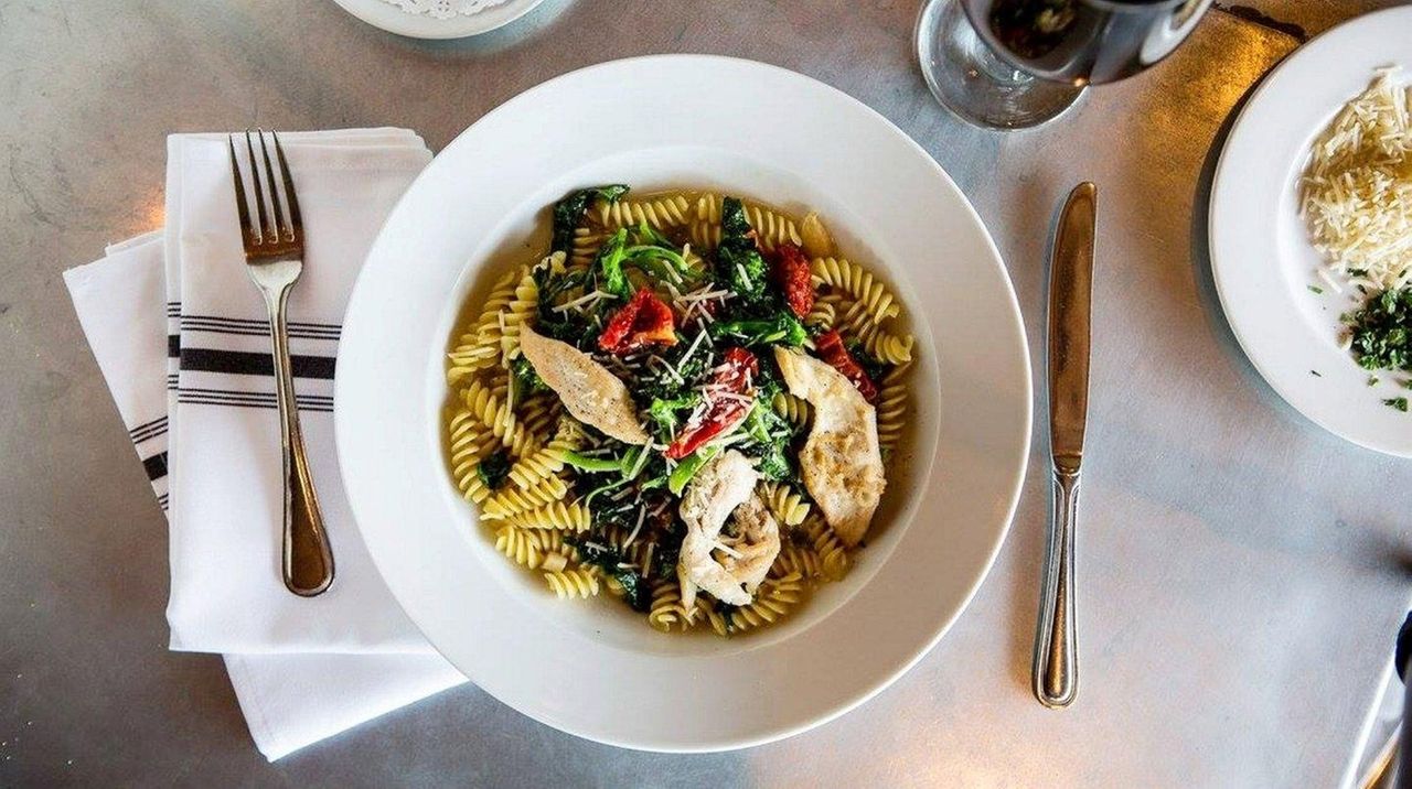 Italian restaurant MaBella opens in Commack Newsday