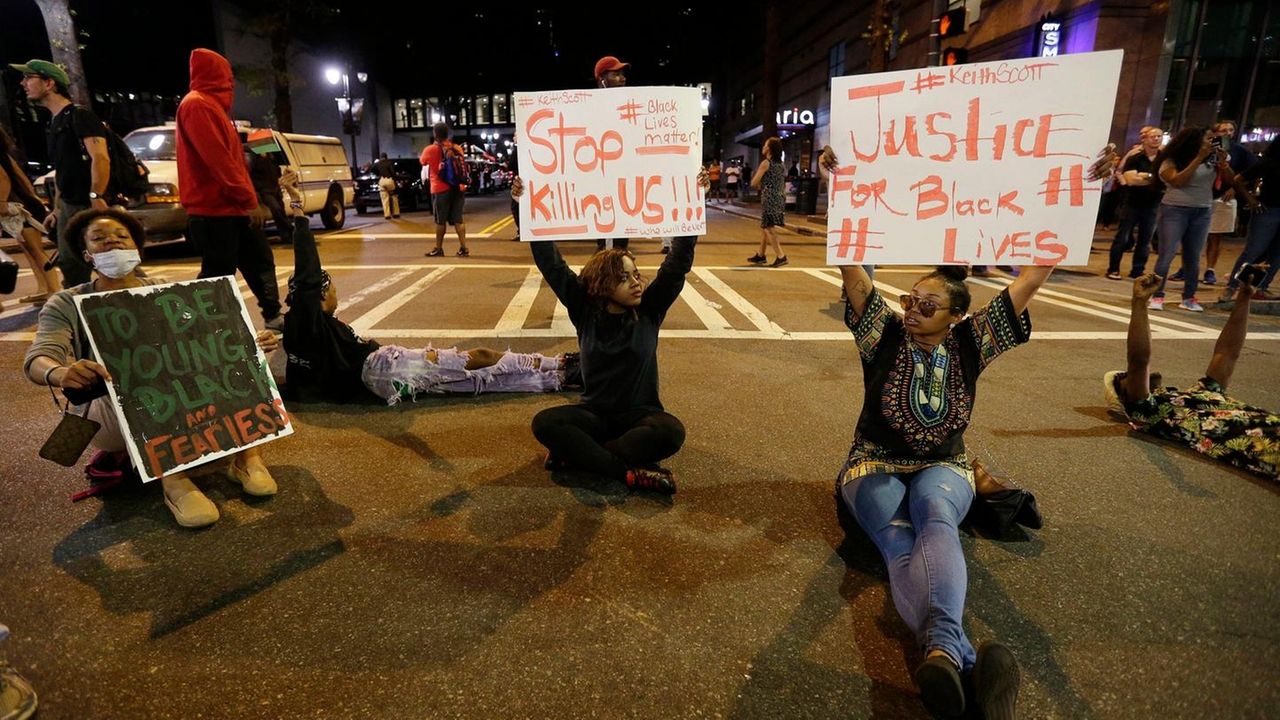 Charlotte protests: Minnesota Vikings, Carolina Panthers game to be played  as scheduled, NFL says - National