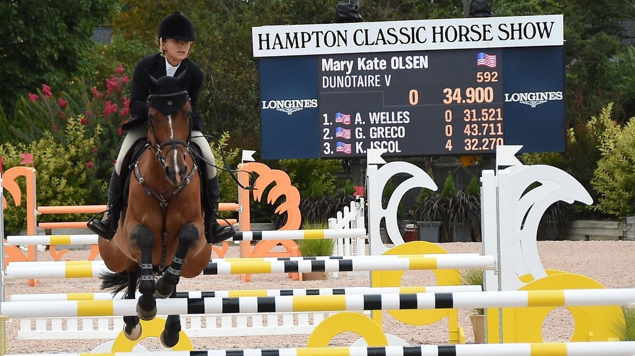 Hampton Classic horse show draws celebrities, children, fundraising
