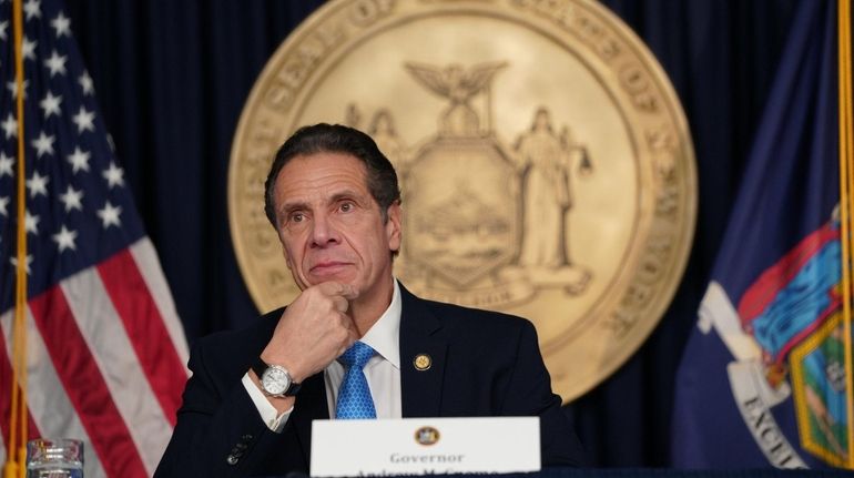 Gov. Andrew M. Cuomo on Monday unveiled a multistep plan to...