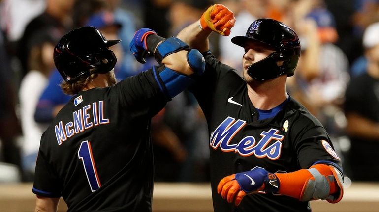 Pete Alonso's home run, 4 RBIs power Mets to win over Phillies - Newsday