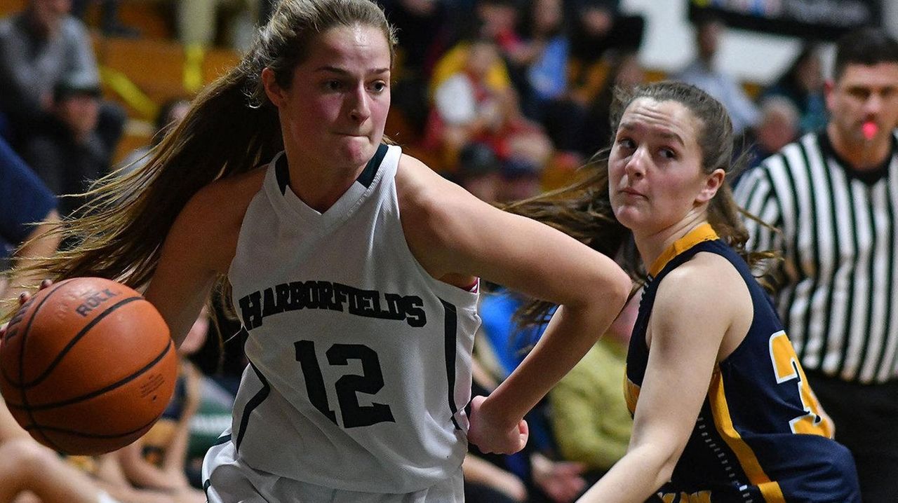 Dwyer steps up for Harborfields in Class A semi - Newsday