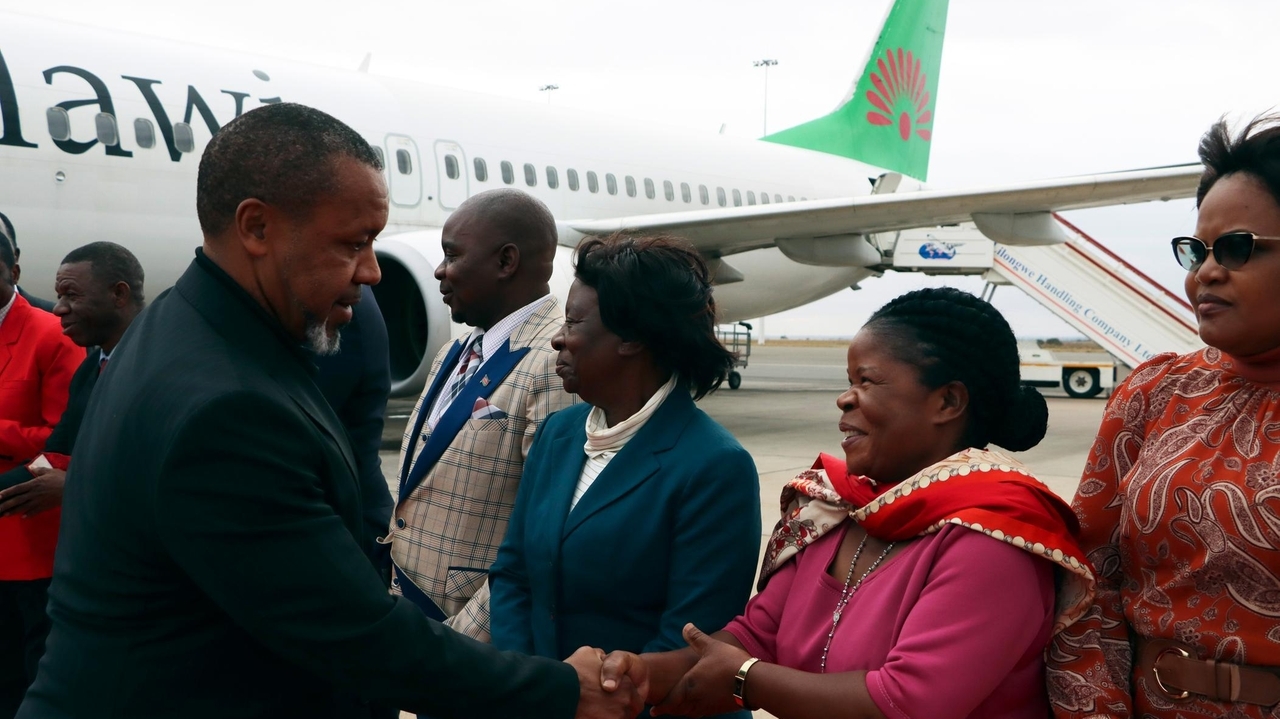 A military plane carrying Malawi's vice president has gone missing and a search is underway - Vimarsana News