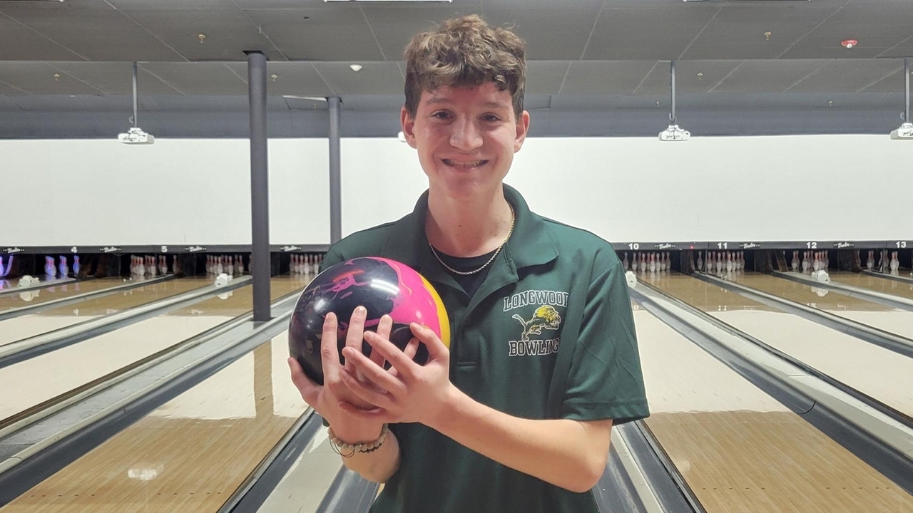 Newsday Athlete of the Week is Longwood bowler Tyler Uss - Newsday