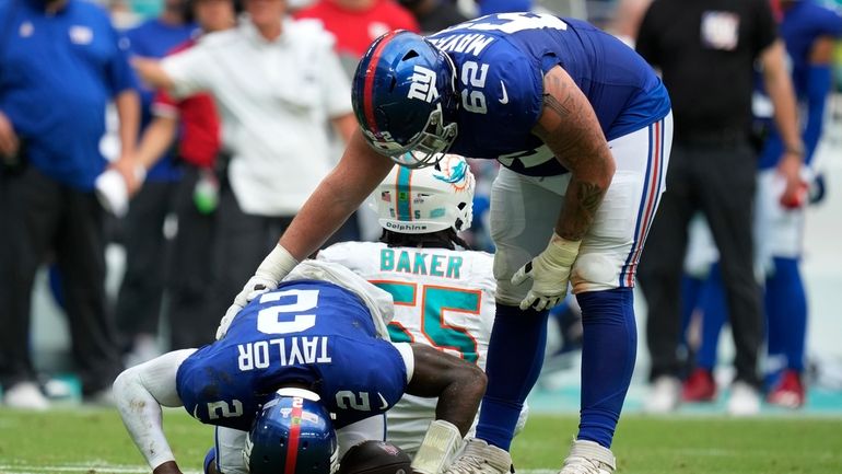 Wide-open field for Giants' linebackers - Newsday