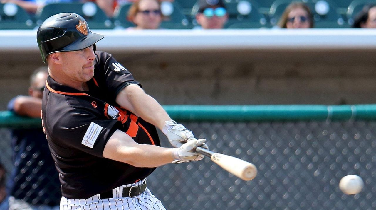 Lew Ford, Long Island Ducks player-coach, still going at 45