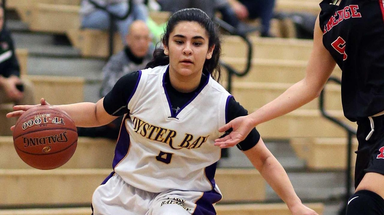 Gianna Gotti’s 26 points, ‘D’ lift Oyster Bay Newsday