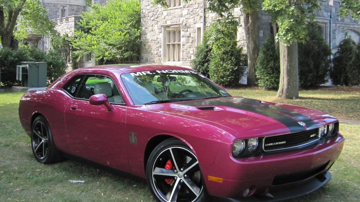 In the Garage: 2010 Dodge Challenger - Newsday