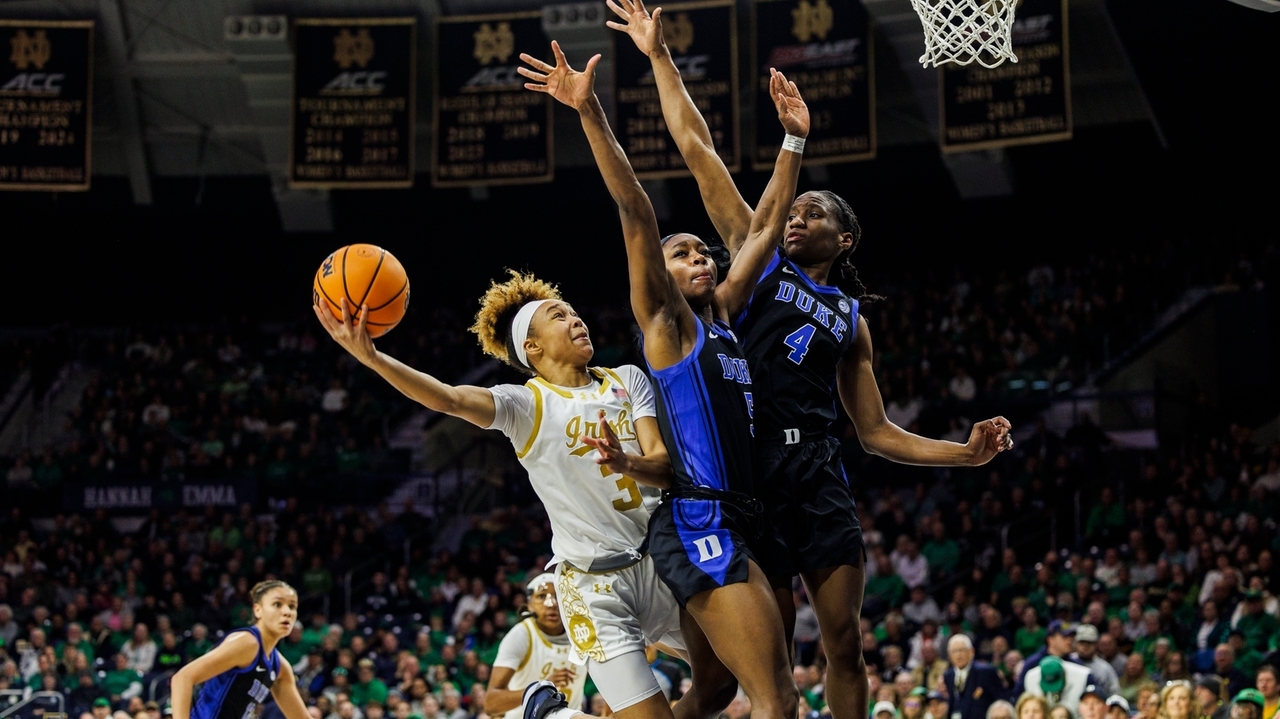 Hidalgo scores 19 points as No. 1 Notre Dame uses strong second half to