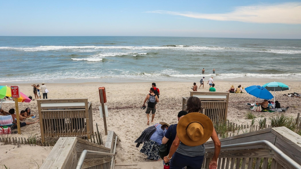 Fire Island hotels see early booking trend this season