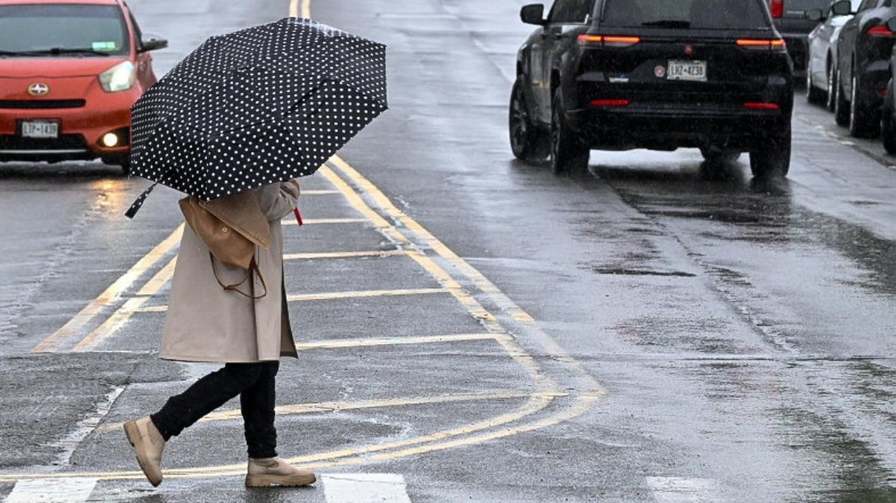 Why it seems like it's always raining on the weekends