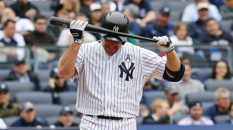 Yankees' Kevin Youkilis out of spring training game with cramps, but only  as precaution – New York Daily News