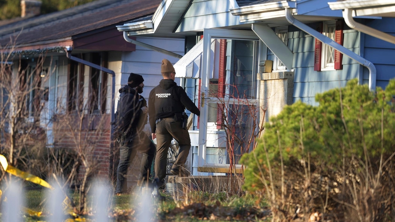 Suspect charged with murder in a series of stabbings in a northern Illinois city - Vimarsana News