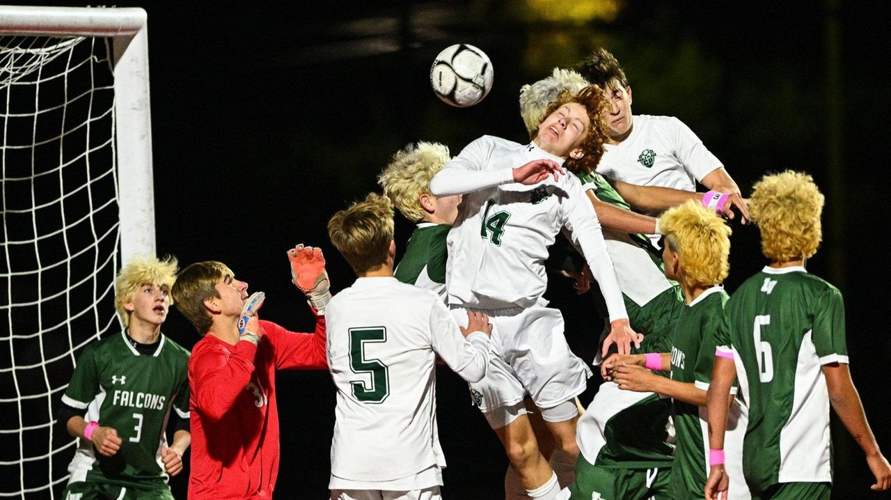 Photos: Carle Place Vs. Locust Valley Boys Soccer Playoffs - Newsday