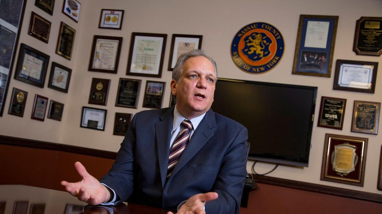 Claiming ‘selective Prosecution,’ Mangano Wants Indictment Dismissed ...