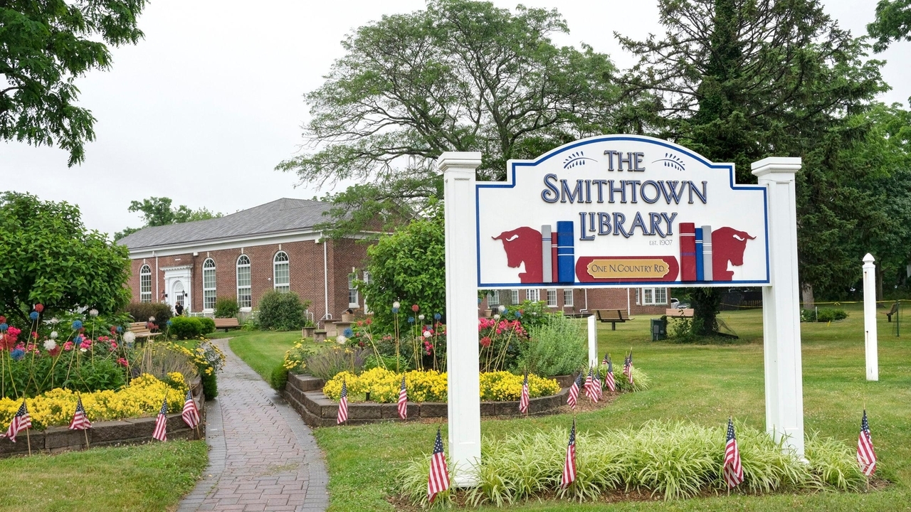 Smithtown library board election will feature 15 candidates, most since ...