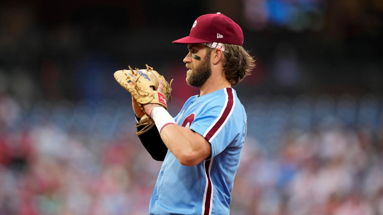 Bryce Harper likely to make Phillies spring-training game debut on Saturday