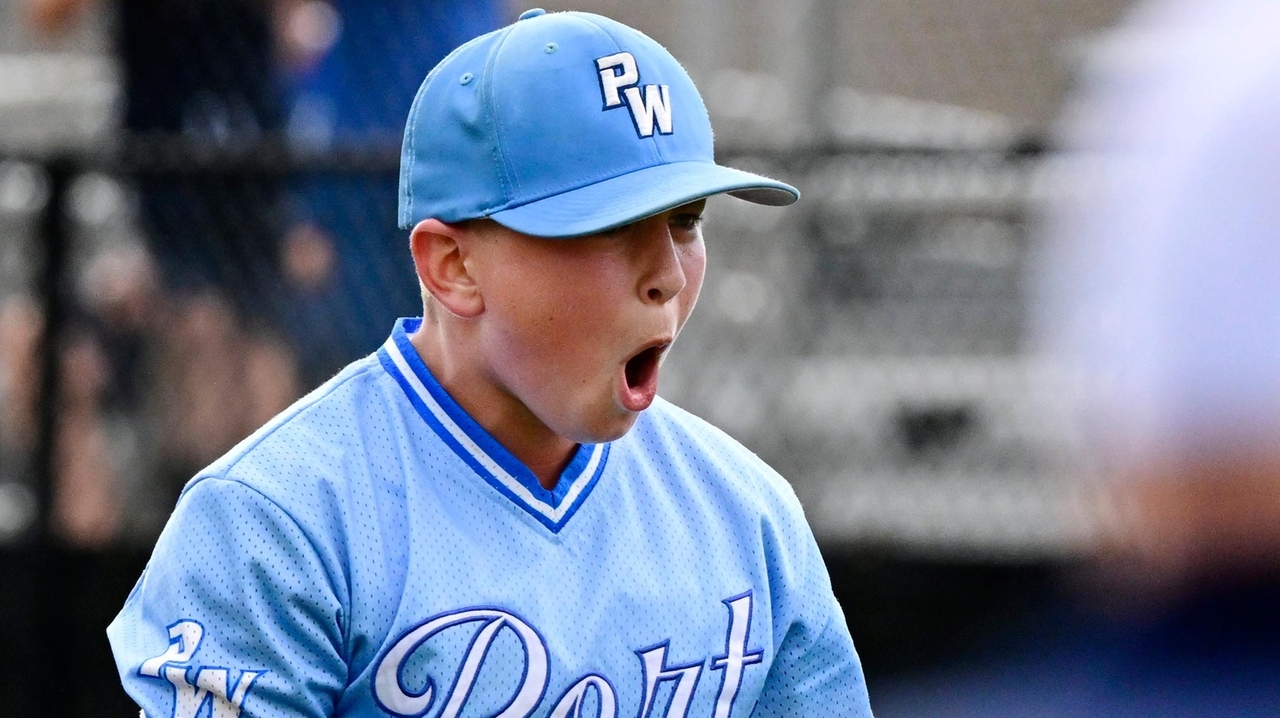 Photos: Port Washington Little League vs. Lincoln (R.I.)