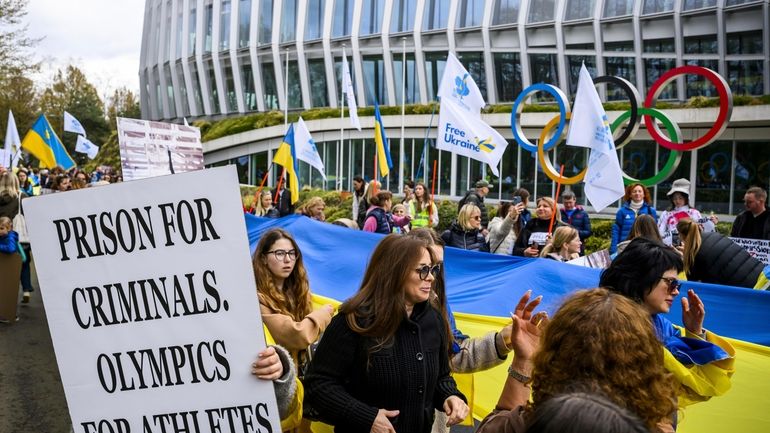 Members of the Geneva branch of Ukrainian society in Switzerland...