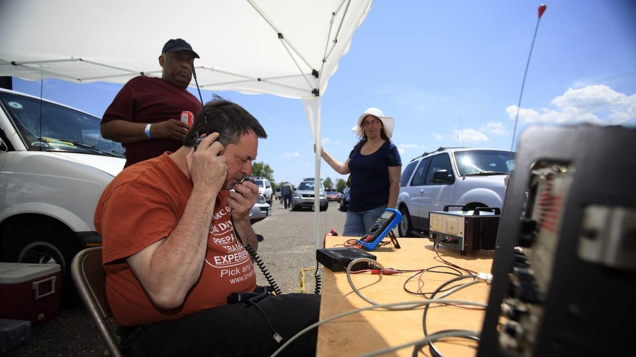 Ham radio operators host a field